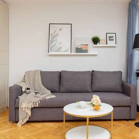 Apartment Old Town Warsaw By Noclegi Renters Bagian luar foto